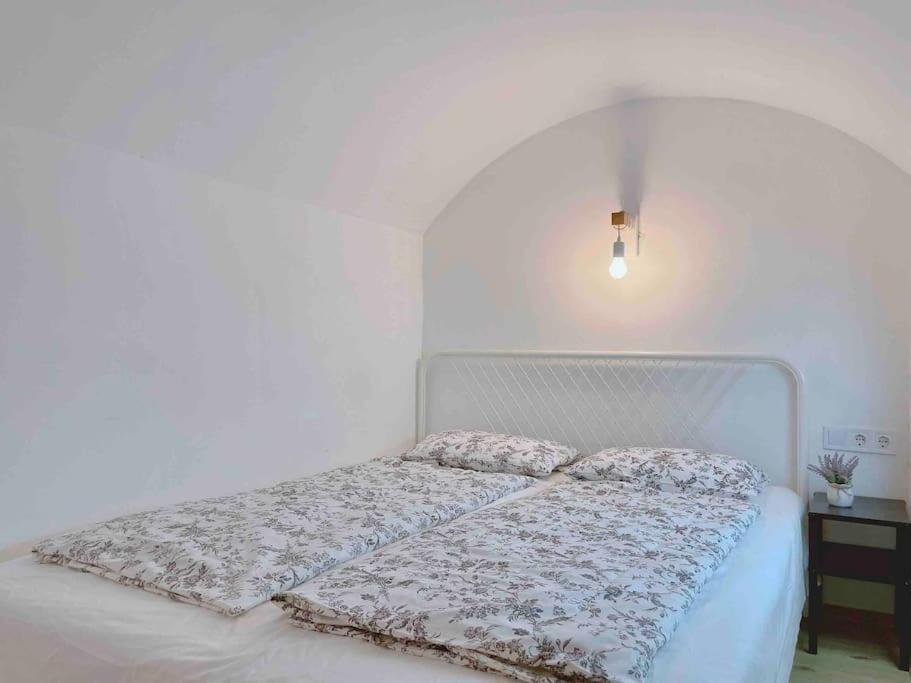 C Downtown Cozy Family Loft Lägenhet Budapest Exteriör bild